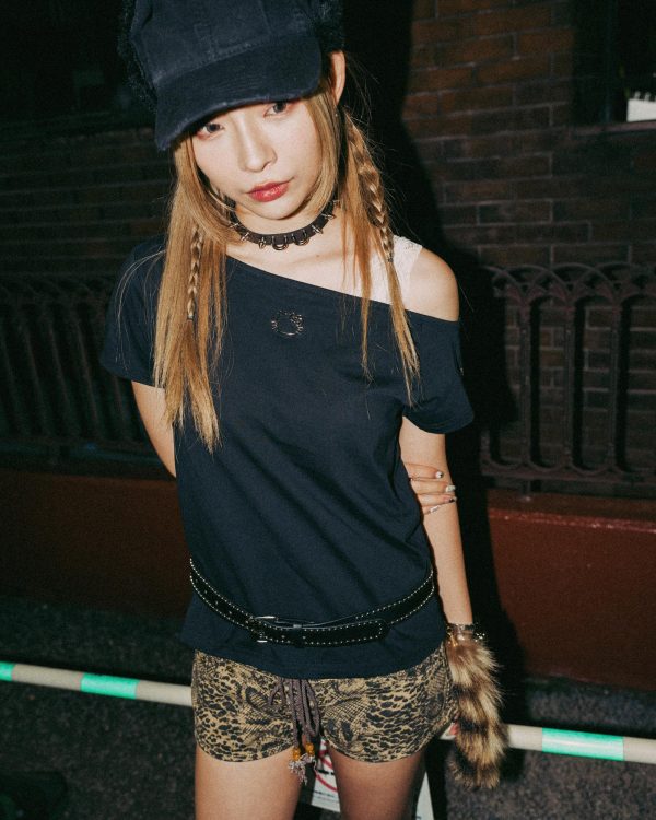 Hello Kitty Asymmetric Cut-out Logo Top